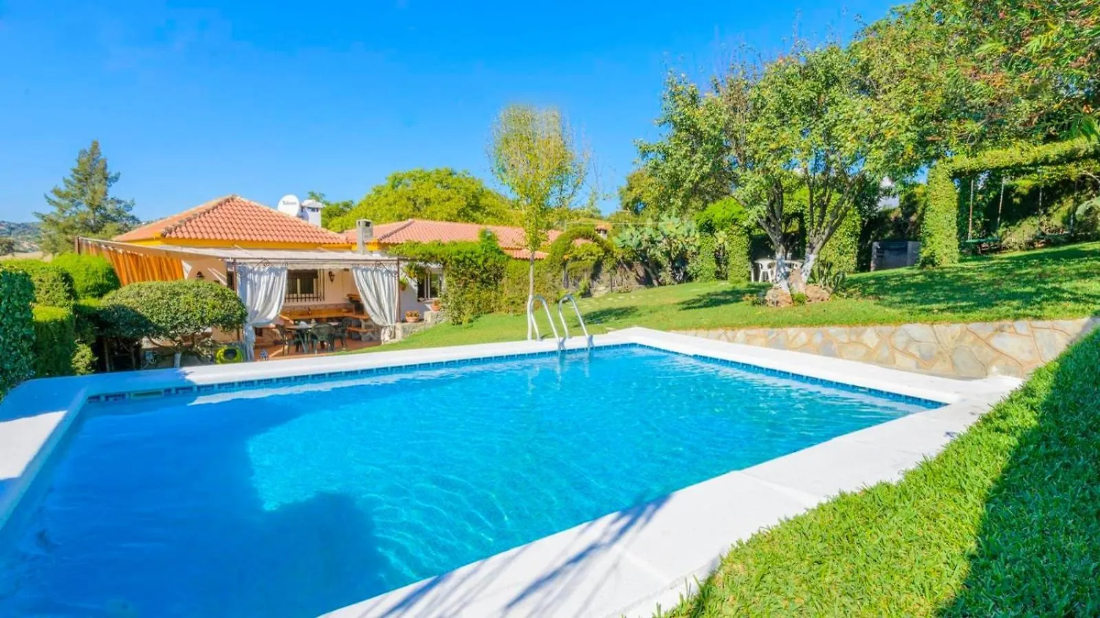 Casa Rincon De La Abuela Maria Prado Del Rey By Ruralidays Villa